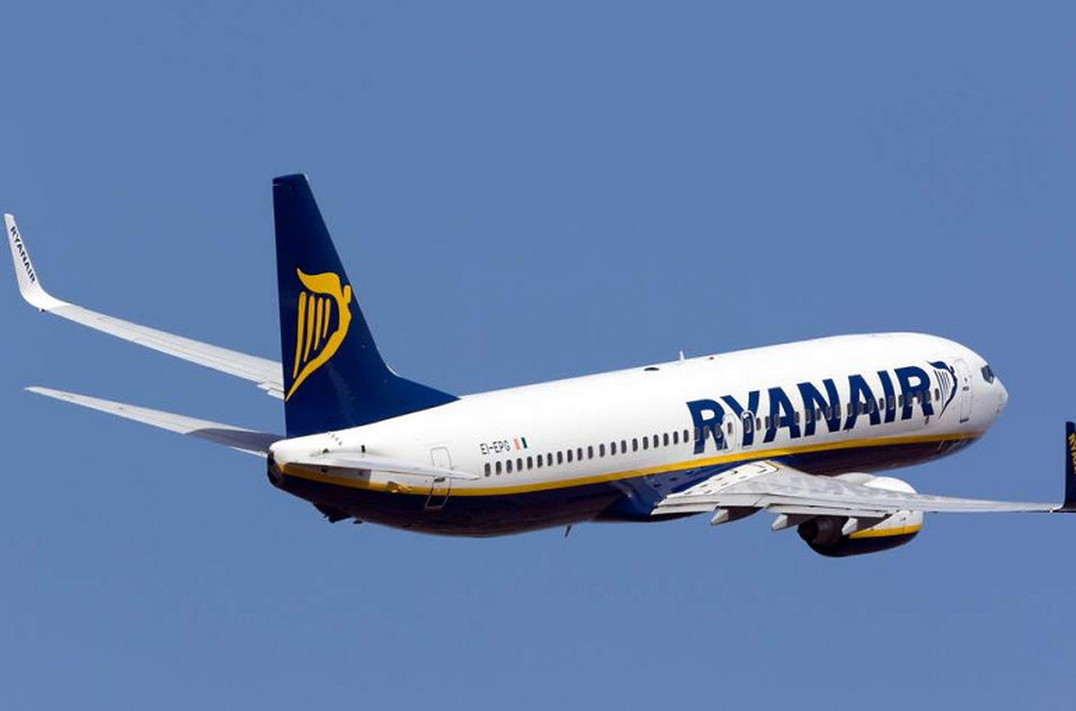 Ryanair    - 