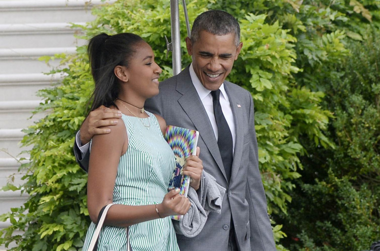 First Daughter Sasha Obama takes summer job at seafood joint in